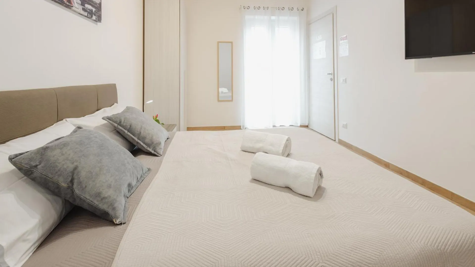 G21 Guest House Roma Bed and breakfast