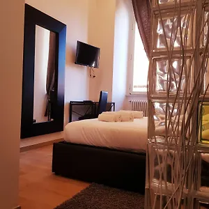 Affittacamere Cairoli, Roma